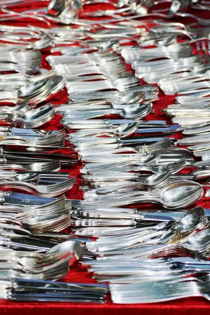 ceny złomu w Londynie, popyt na złom metalowy, wyższe ceny złomu, różnice w cenach złomu w Londynie, lokalny popyt, Metal Scrap London / Londyn